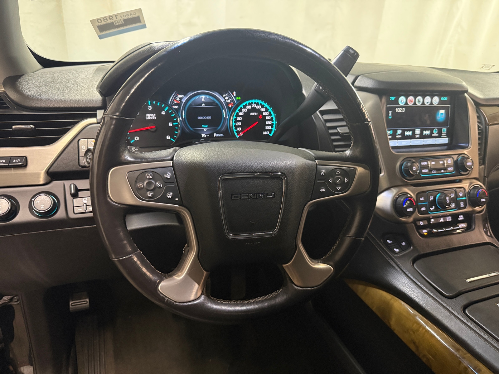 Thumbnail: 2017 GMC Yukon - 4