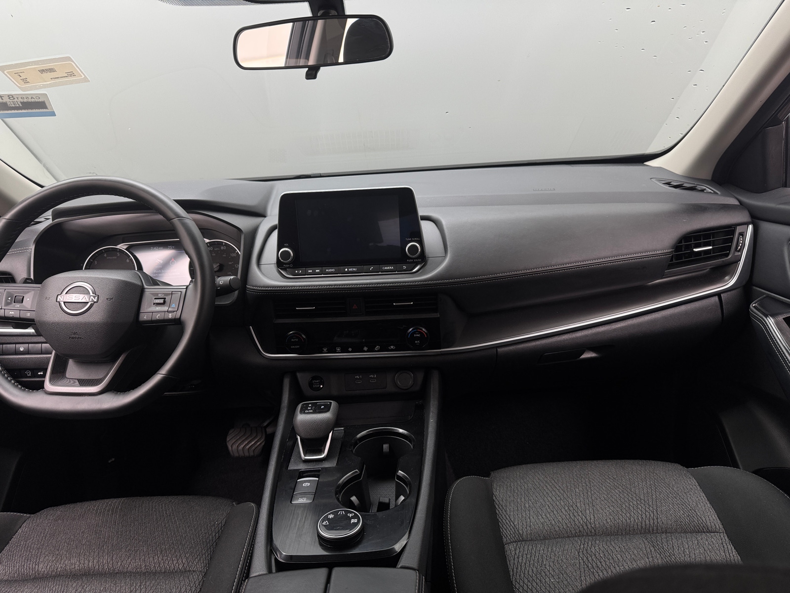 Thumbnail: 2025 Nissan Rogue - 3