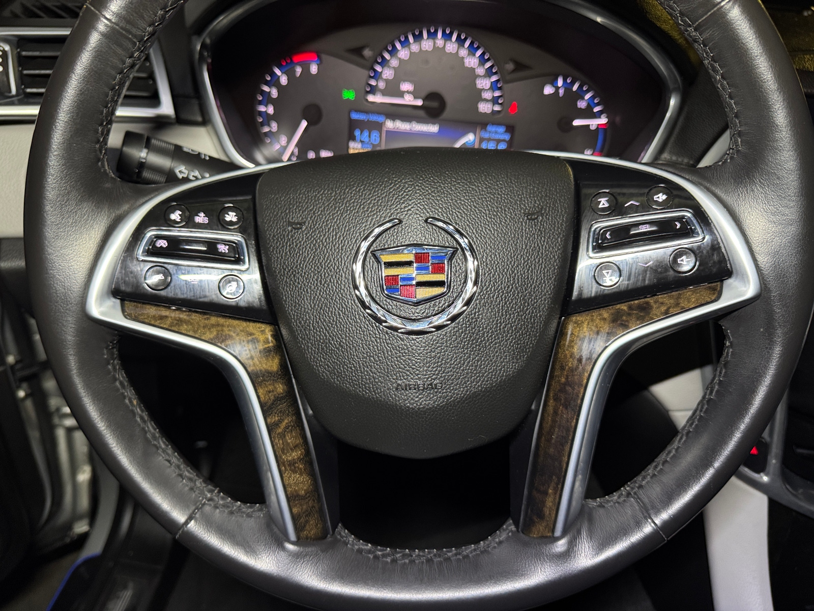 Thumbnail: 2013 Cadillac SRX - 4