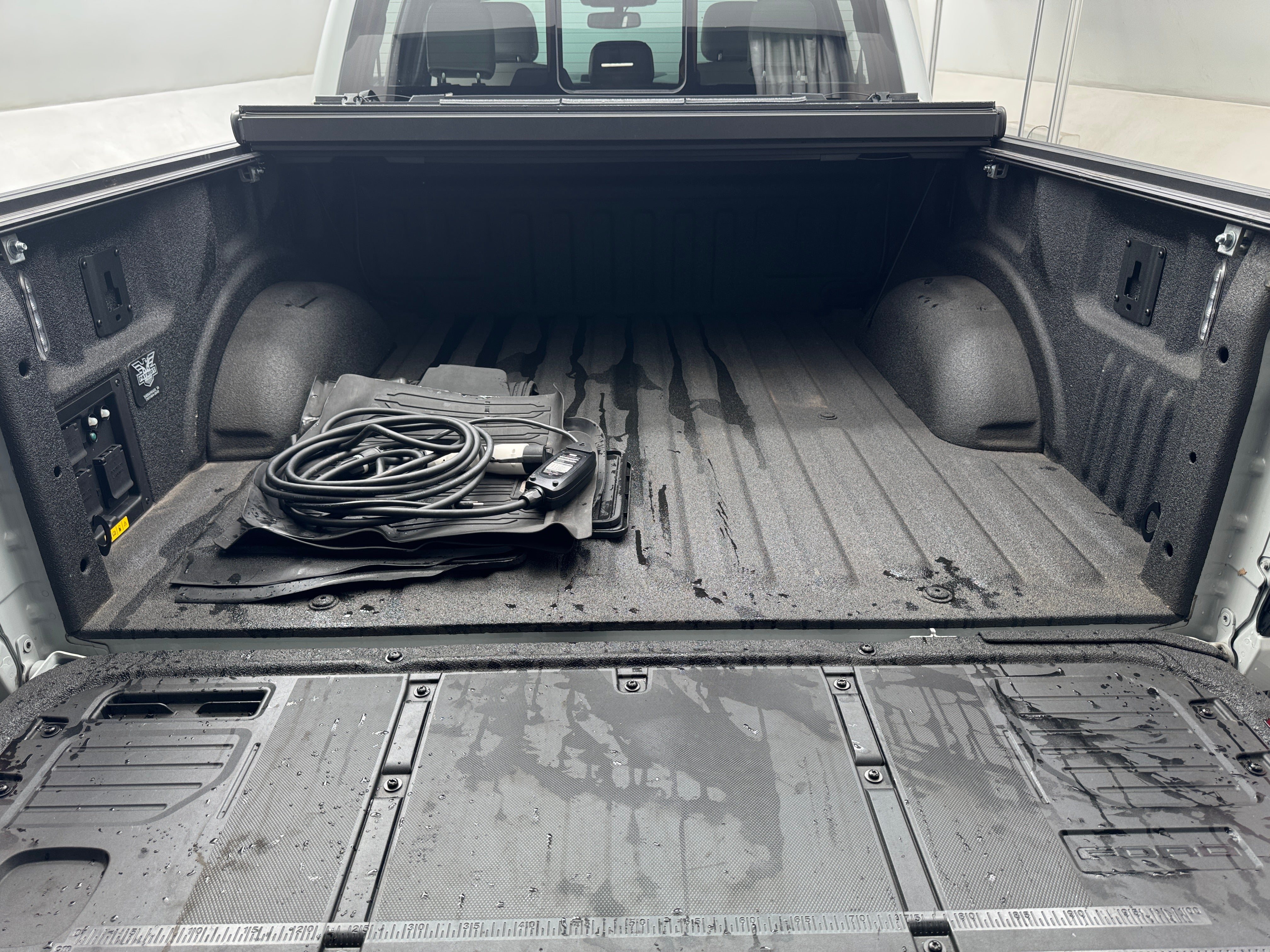 Used 2023 Ford F-150 Lightning Platinum with VIN 1FT6W1EV3PWG01204 for sale in Auburn, WA