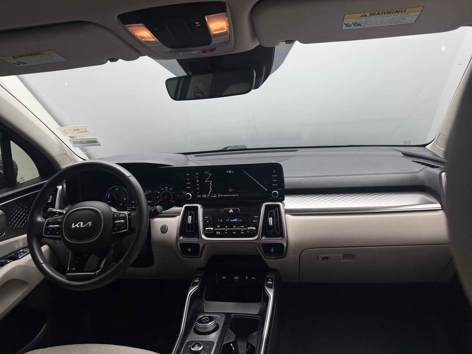 Thumbnail: 2023 Kia Sorento - 2
