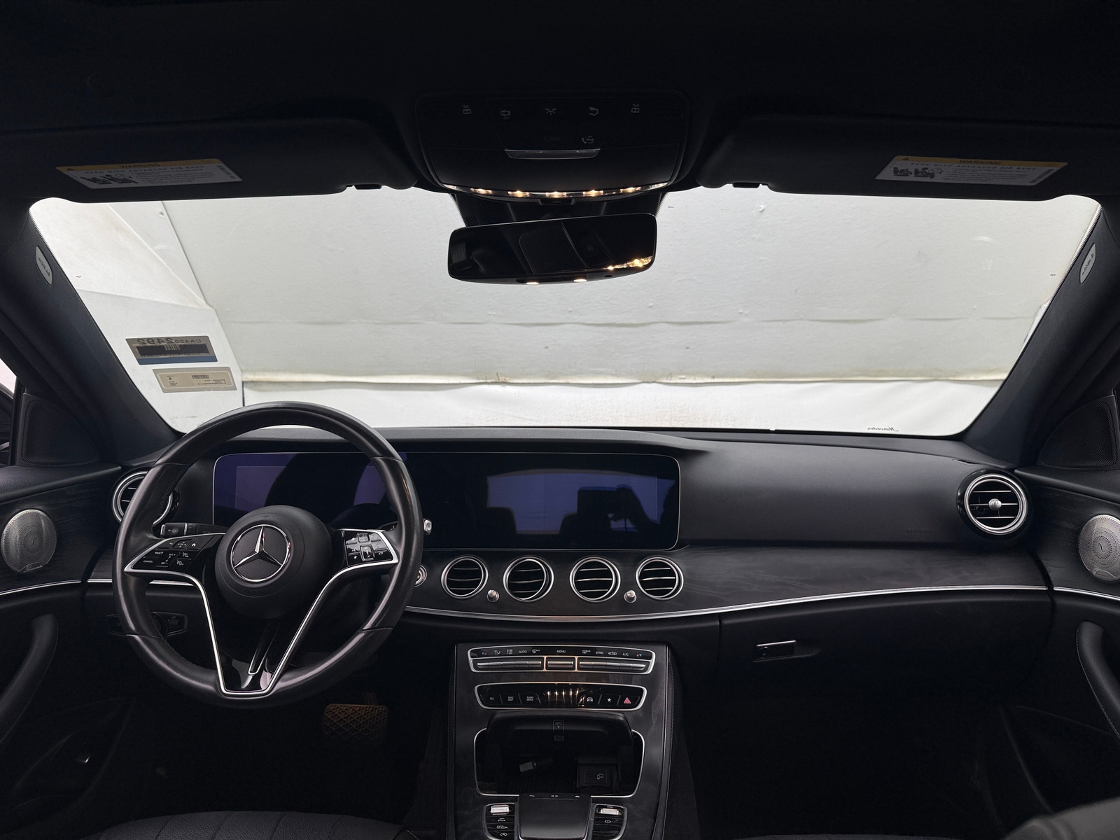 Thumbnail: 2022 Mercedes-Benz E-Class - 2