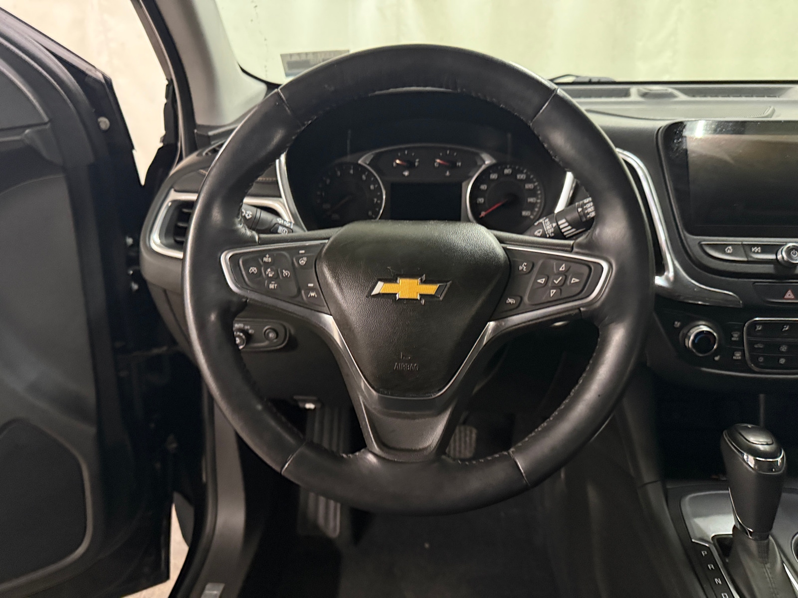 Thumbnail: 2018 Chevrolet Equinox - 4