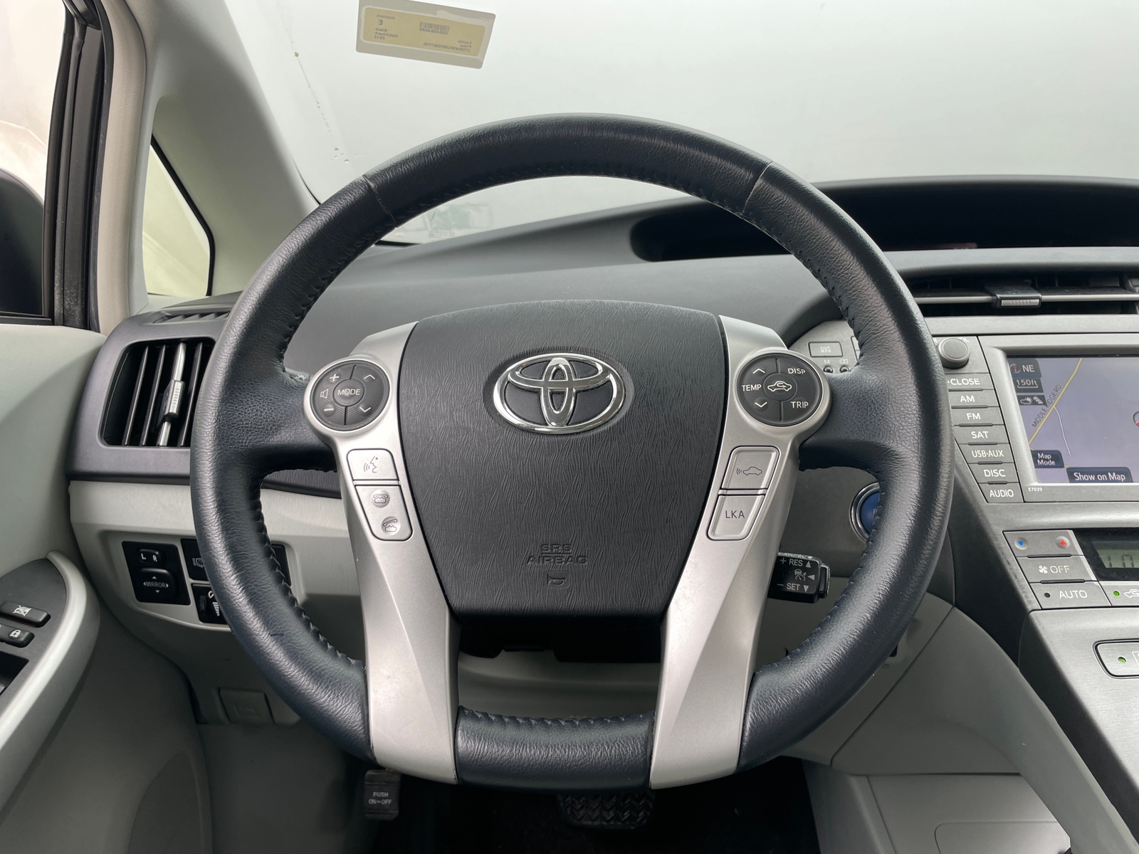 Thumbnail: 2013 Toyota Prius - 5