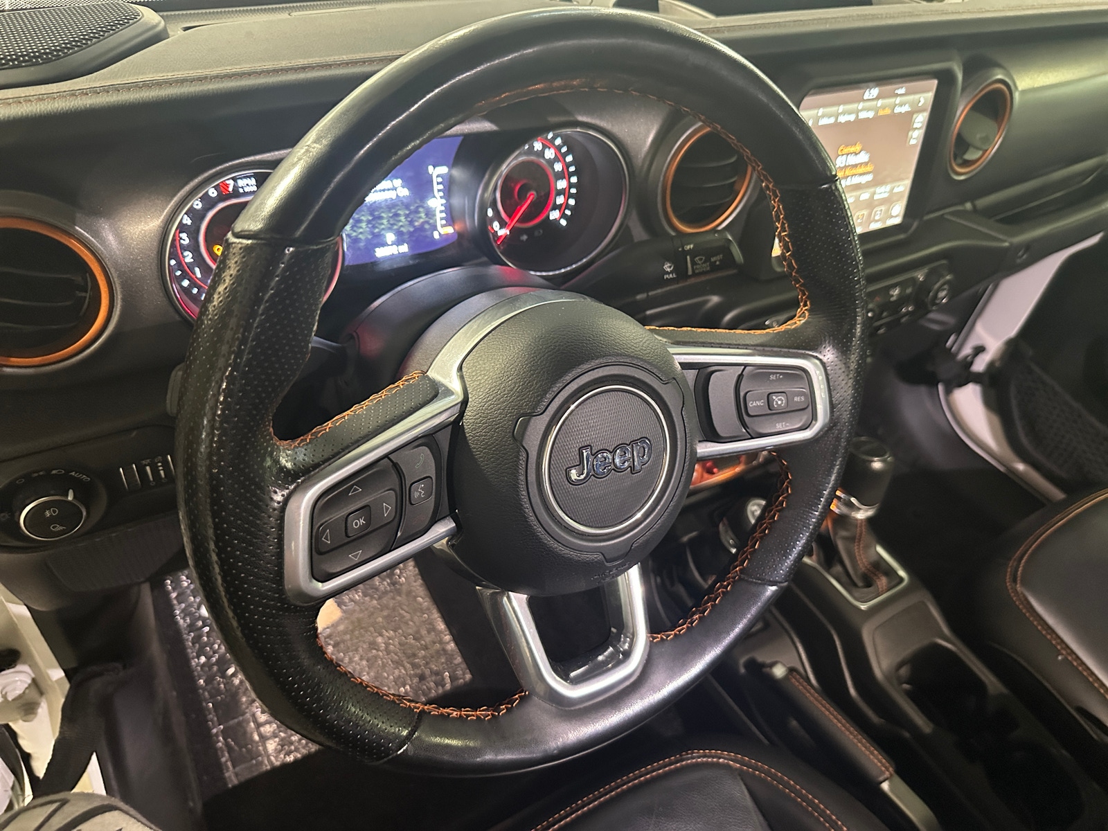 Thumbnail: 2022 Jeep Gladiator - 5