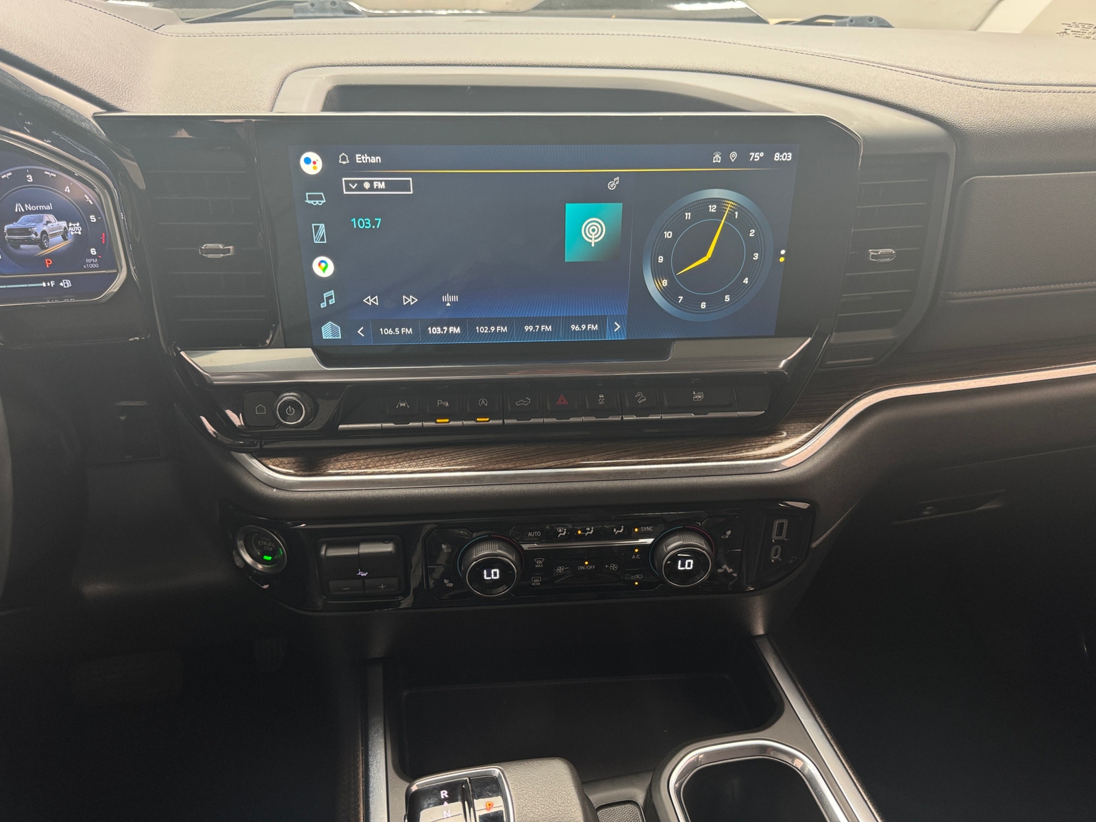 Thumbnail: 2022 Chevrolet Silverado 1500 - 4