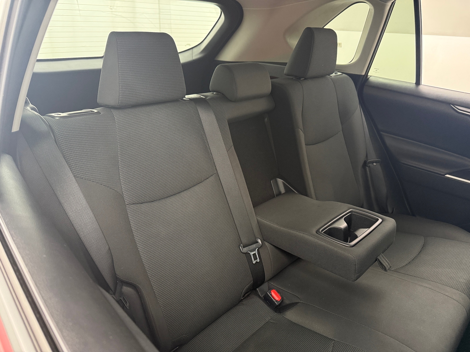 Thumbnail: 2021 Toyota RAV4 - 6