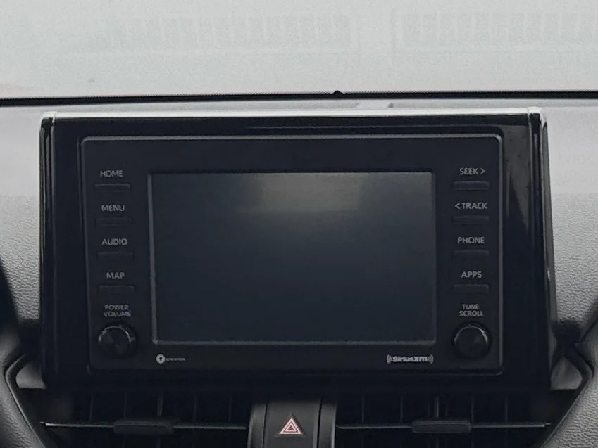 Thumbnail: 2021 Toyota RAV4 - 4