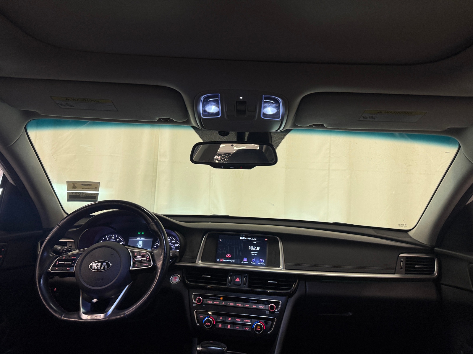 Thumbnail: 2019 Kia Optima - 2