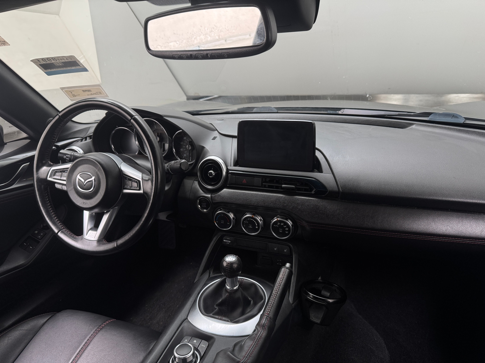 Thumbnail: 2019 Mazda MX-5 Miata - 2