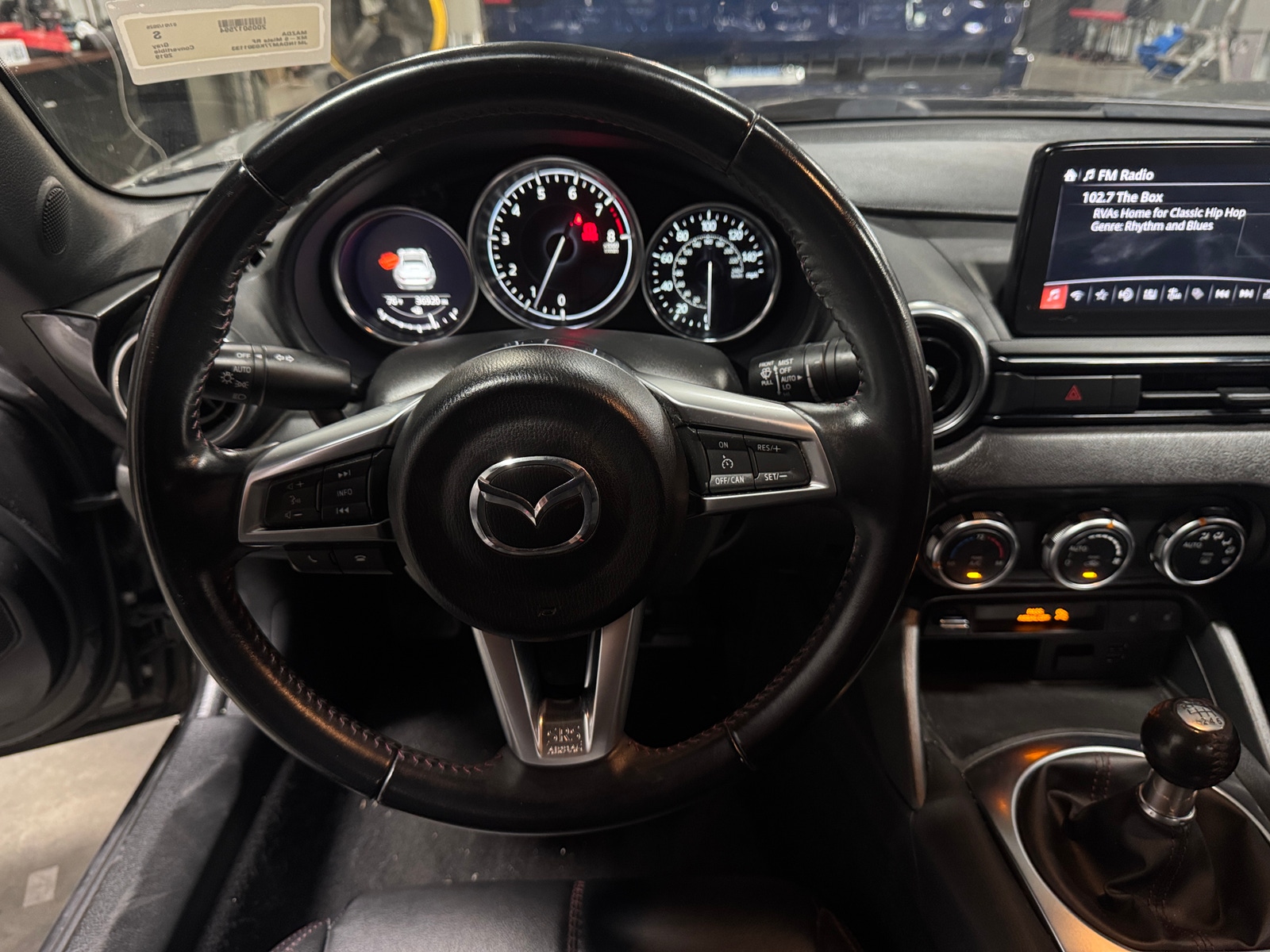Thumbnail: 2019 Mazda MX-5 Miata - 4