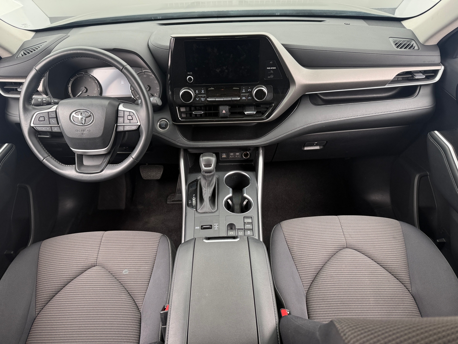 Thumbnail: 2025 Toyota Highlander - 3