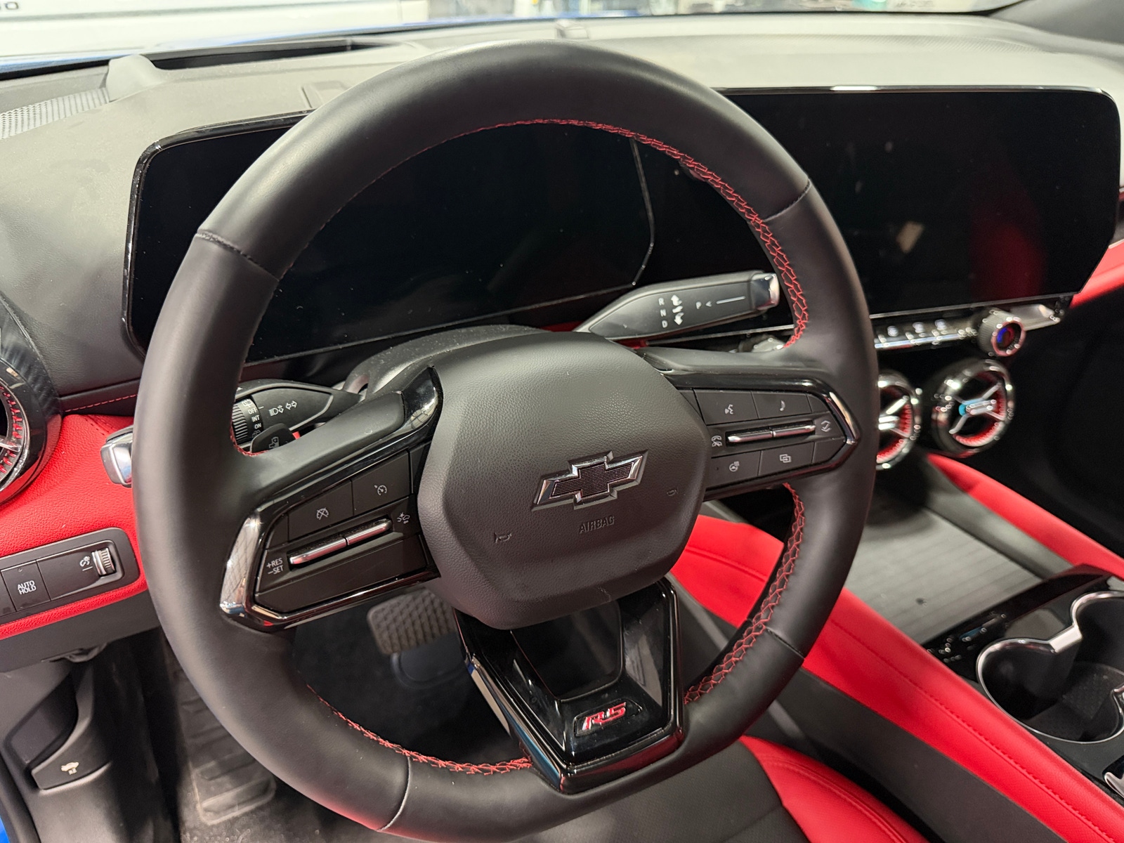 Thumbnail: 2025 Chevrolet Blazer EV - 4