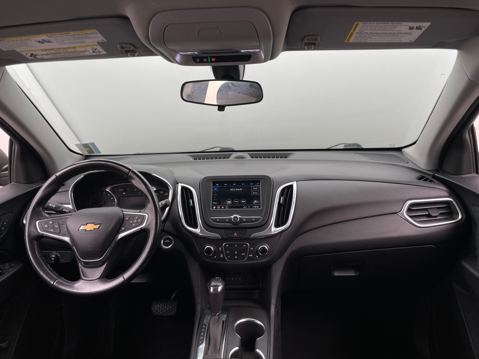 Thumbnail: 2019 Chevrolet Equinox - 3