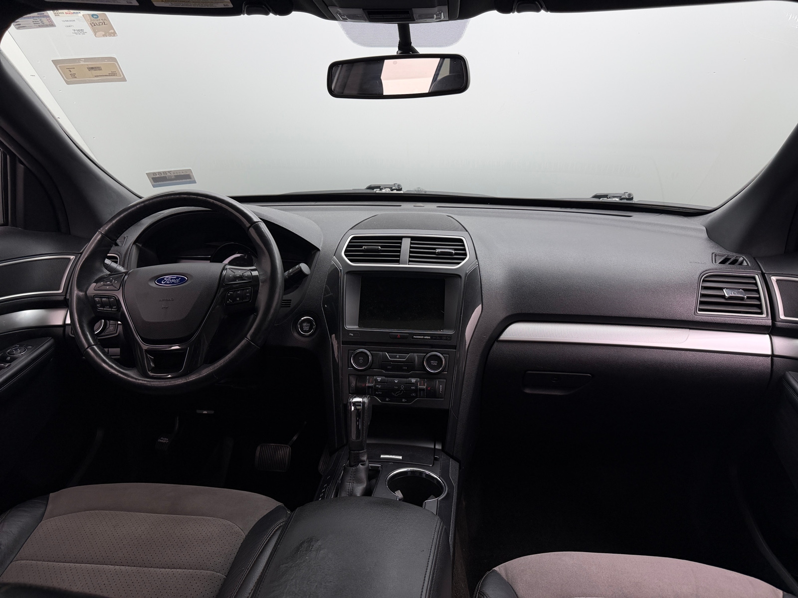 Thumbnail: 2017 Ford Explorer - 3