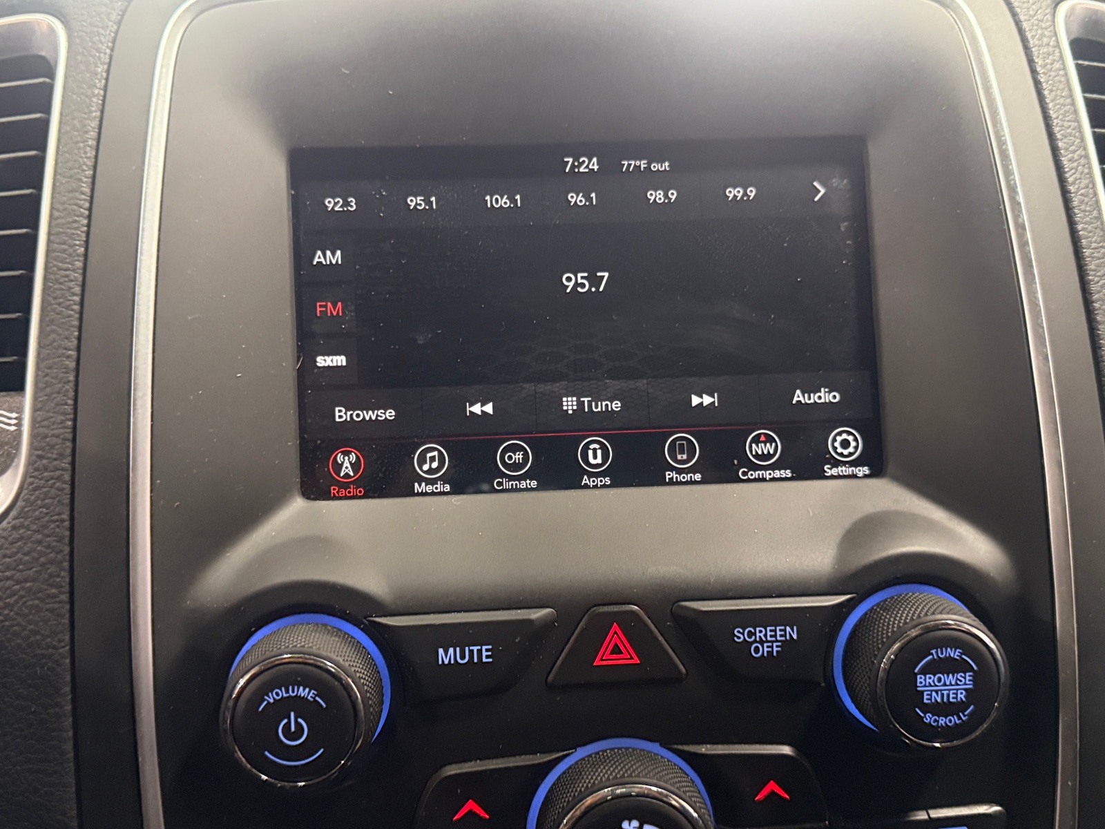 Thumbnail: 2020 Dodge Durango - 4