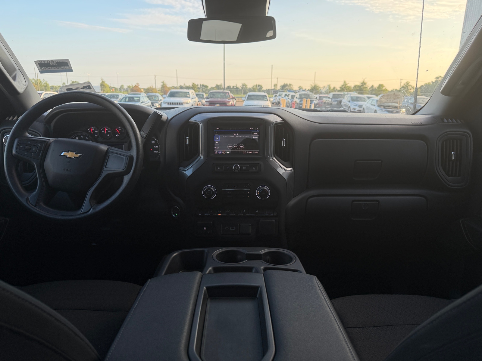 Thumbnail: 2025 Chevrolet Silverado 2500 - 3