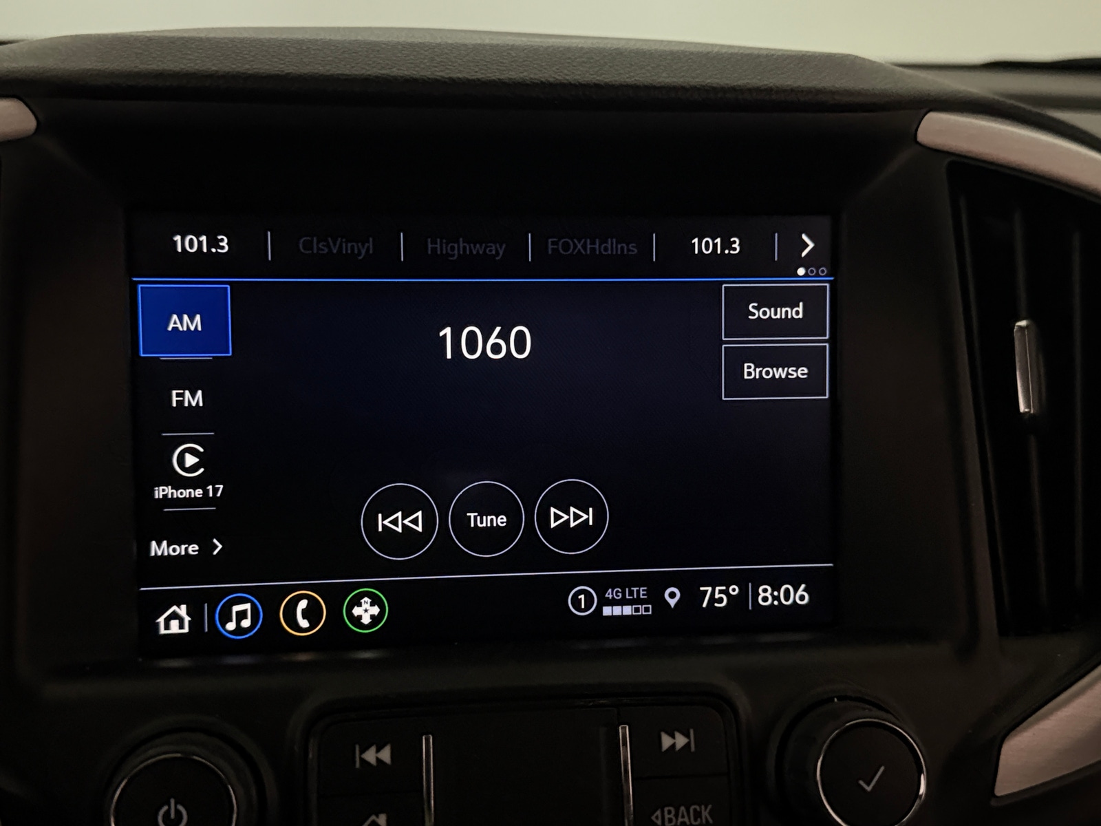 Thumbnail: 2024 GMC Terrain - 3