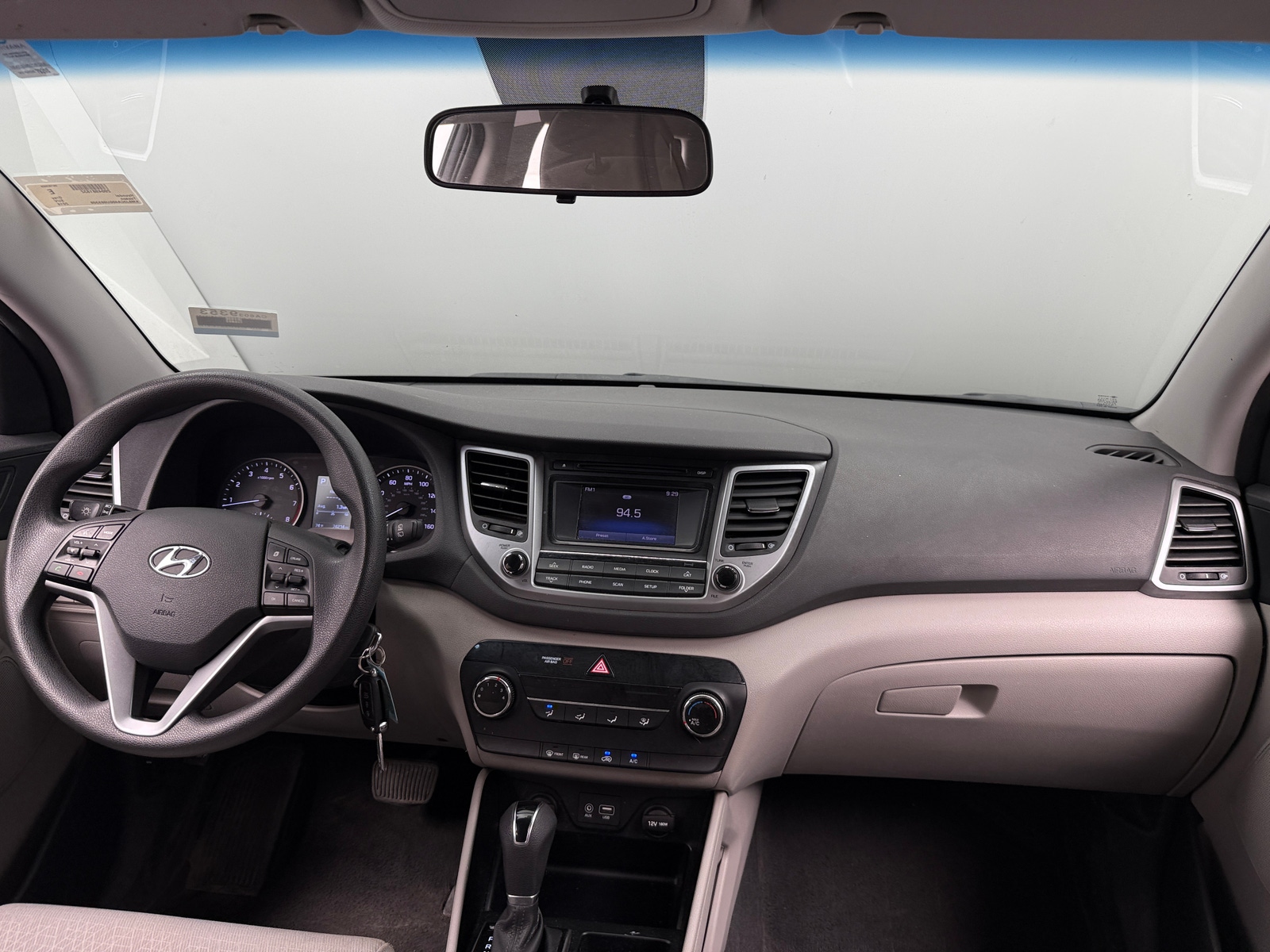 Thumbnail: 2016 Hyundai Tucson - 3