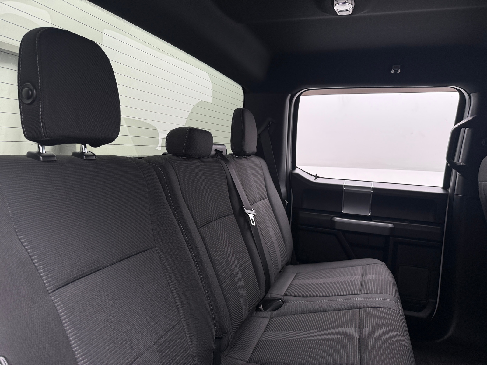 Thumbnail: 2015 Ford Econoline - 6
