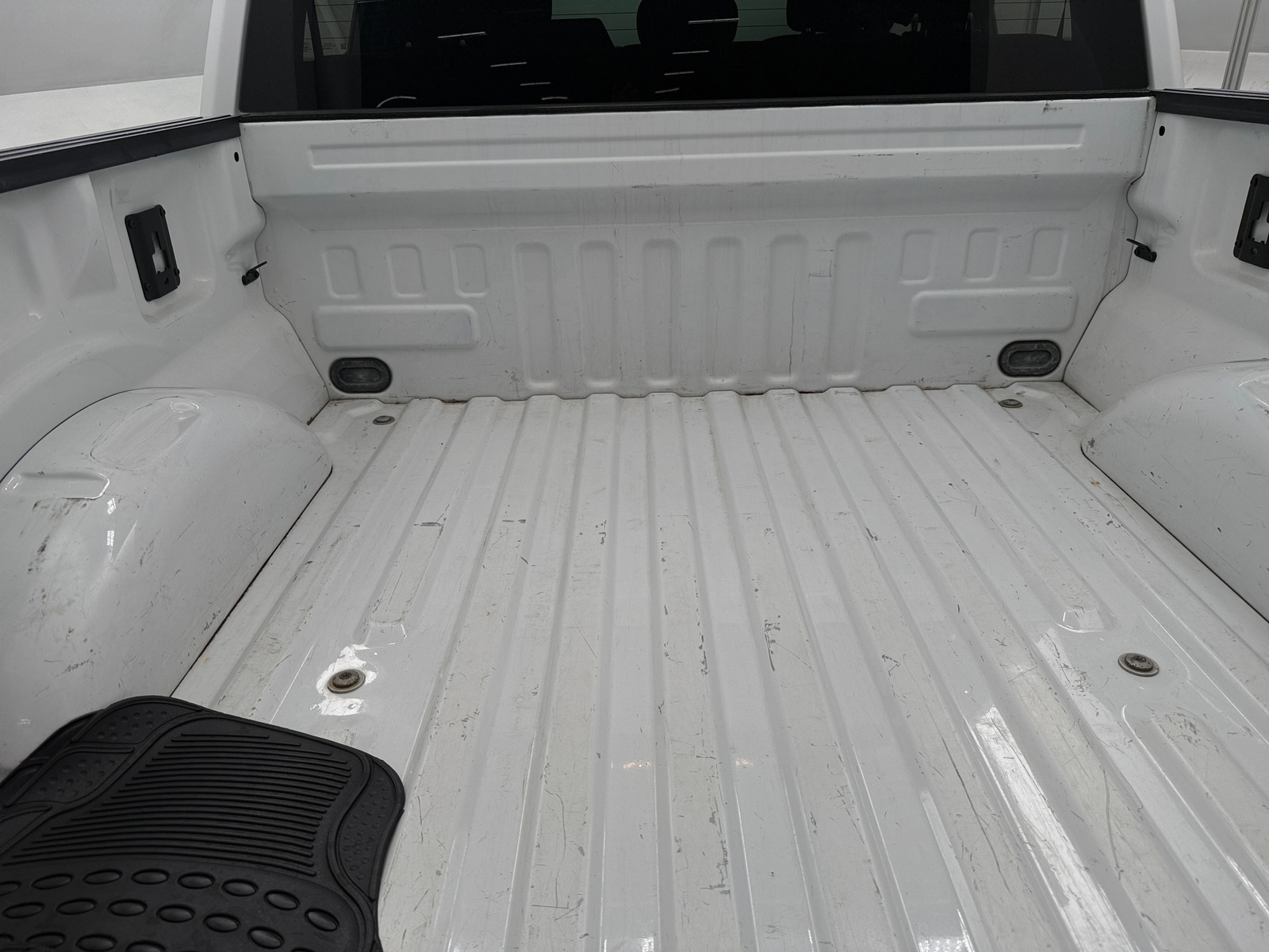 Thumbnail: 2015 Ford Econoline - 7