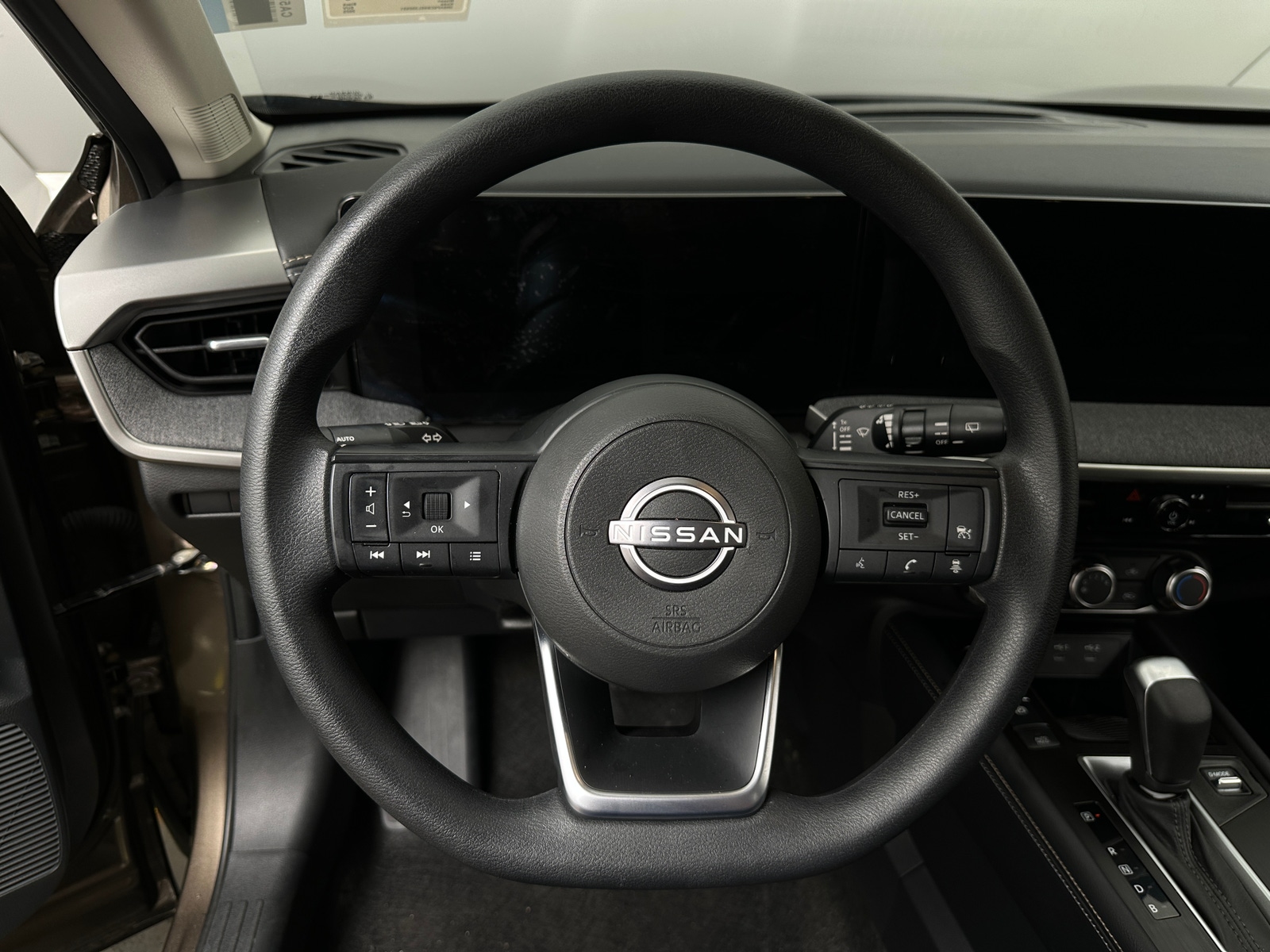 Thumbnail: 2025 Nissan Kicks - 5