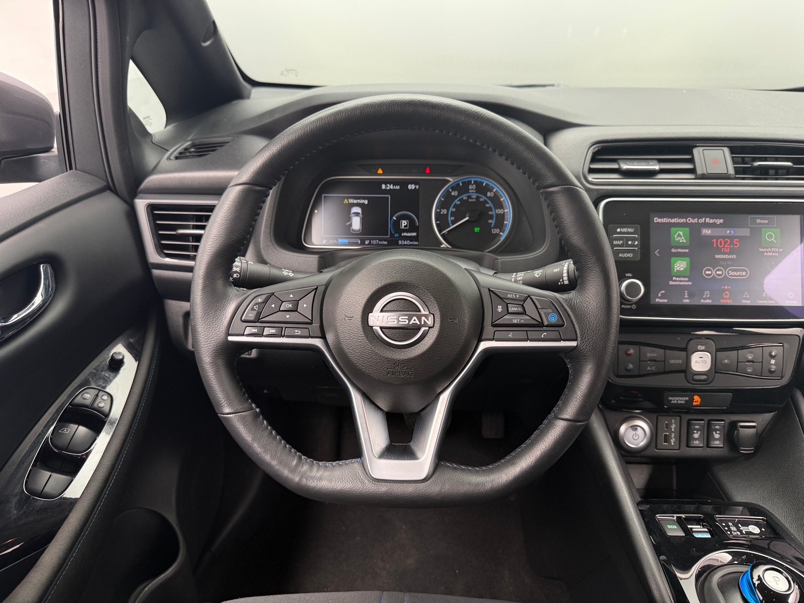 Thumbnail: 2023 Nissan Leaf - 5