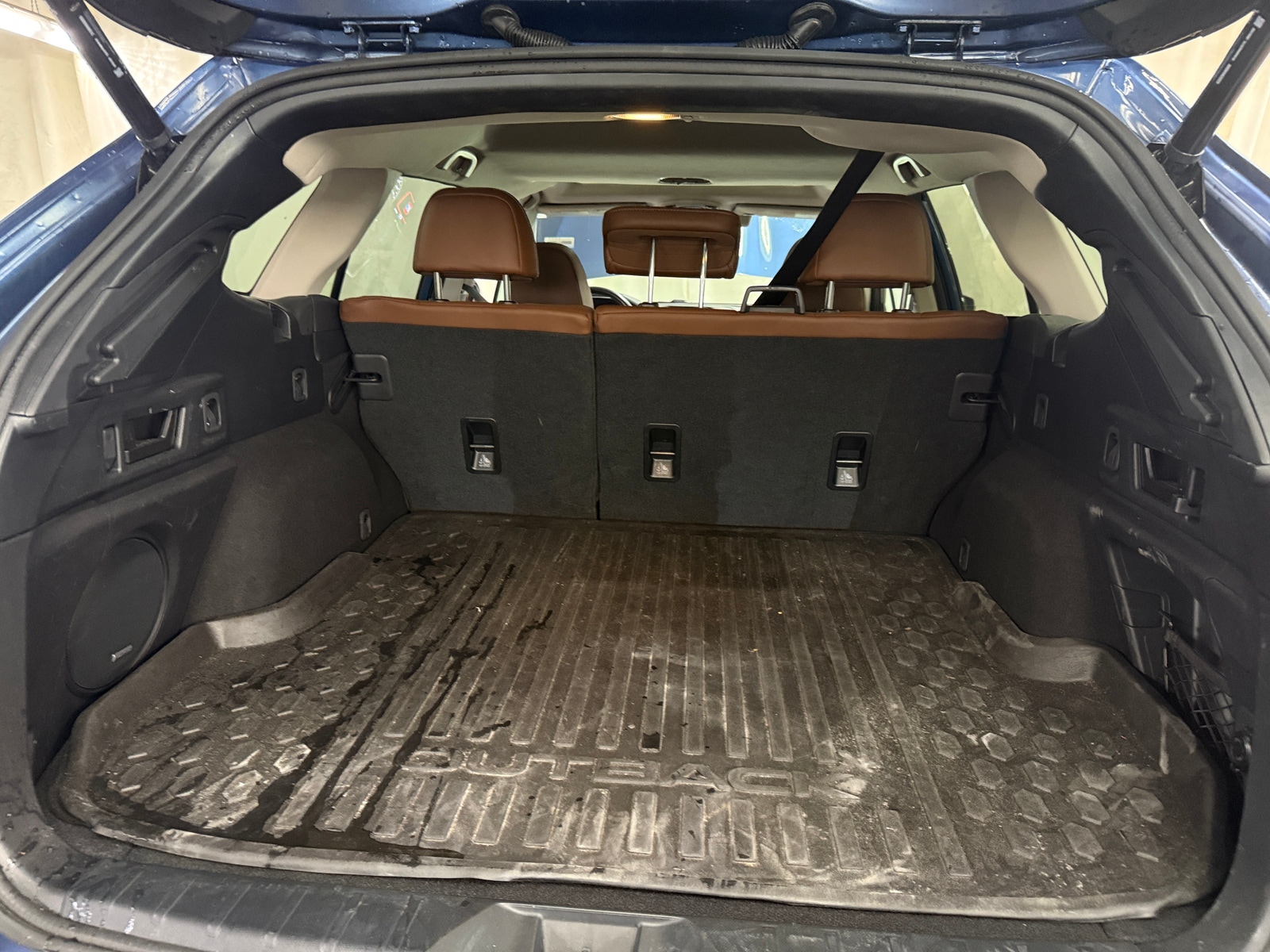 Thumbnail: 2022 Subaru Outback - 6