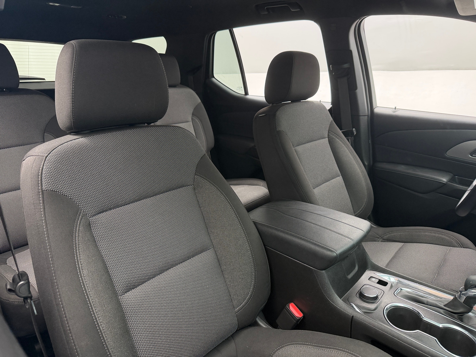 Thumbnail: 2023 Chevrolet Traverse - 2