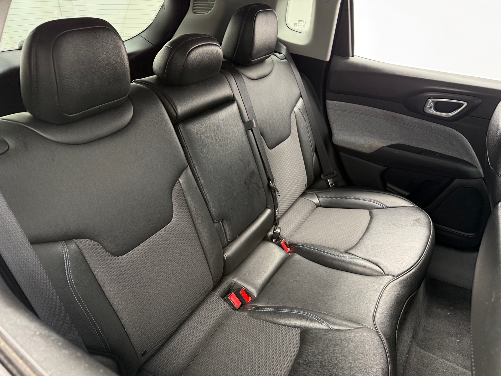 Thumbnail: 2022 Jeep Compass - 6