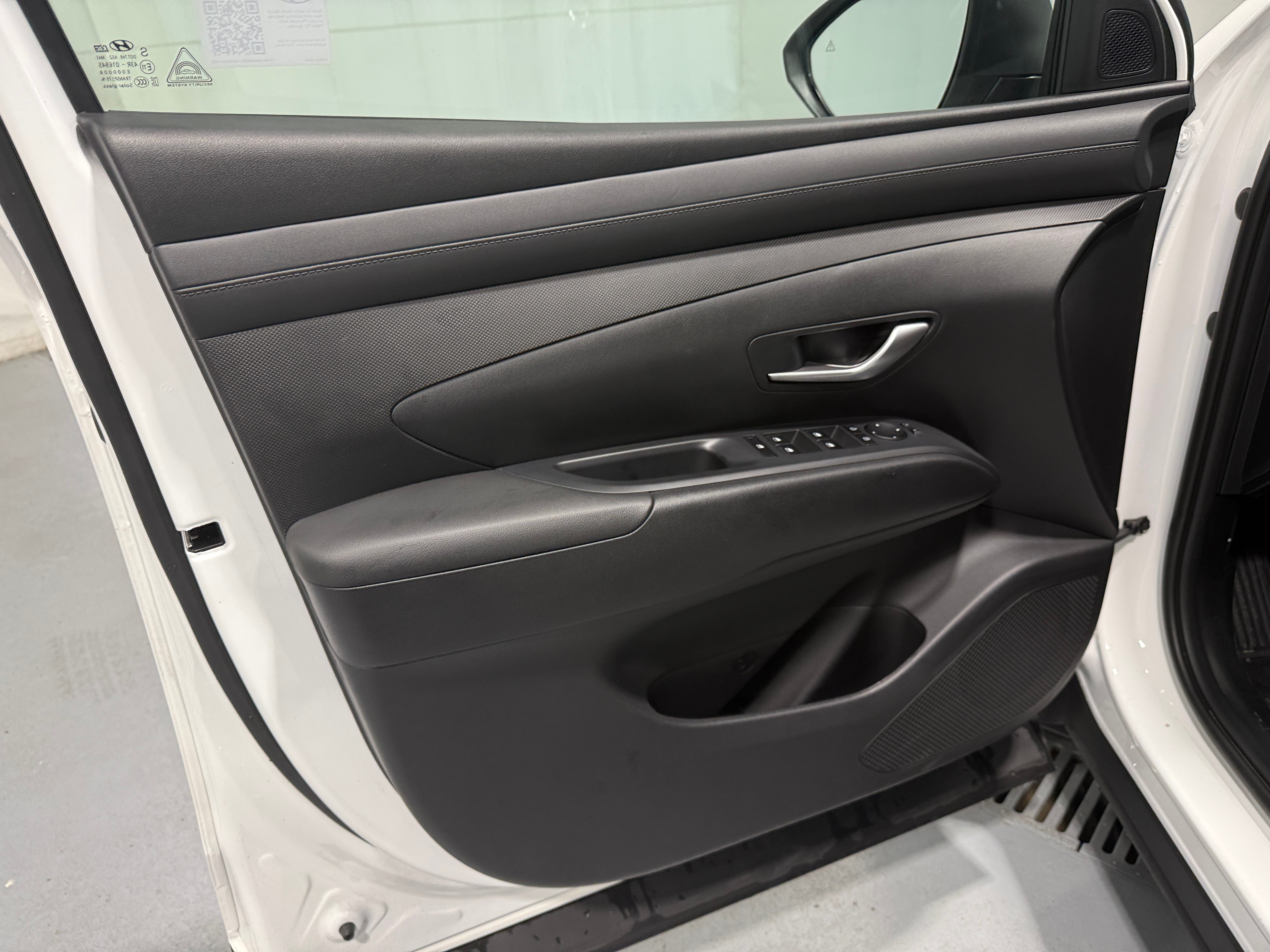 2025 Hyundai Santa Cruz SEL - Photo 2