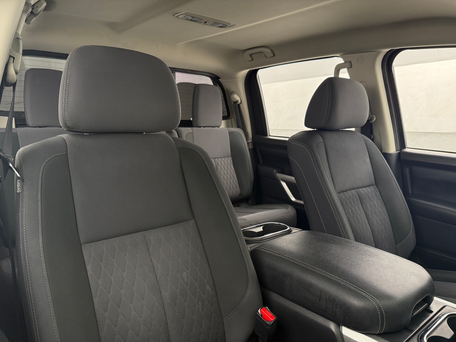 Thumbnail: 2020 Nissan Titan - 2