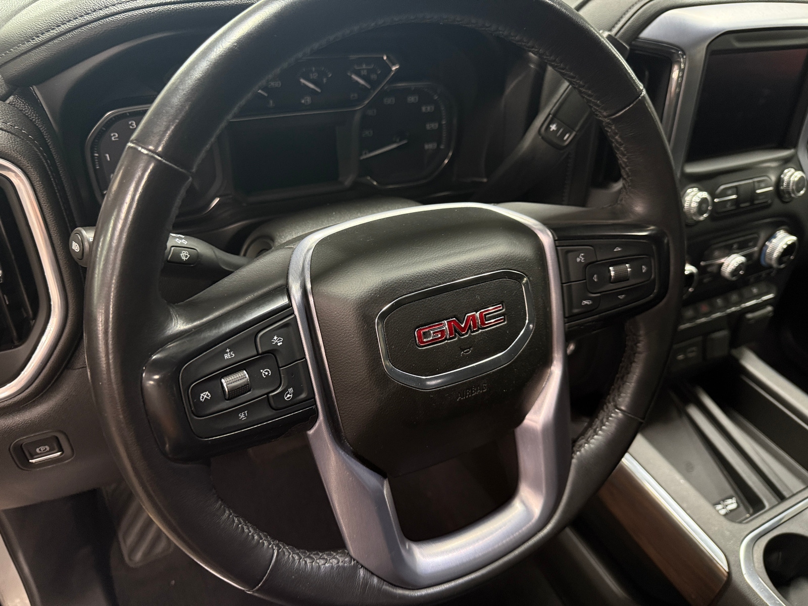 Thumbnail: 2020 GMC Sierra 1500 - 4