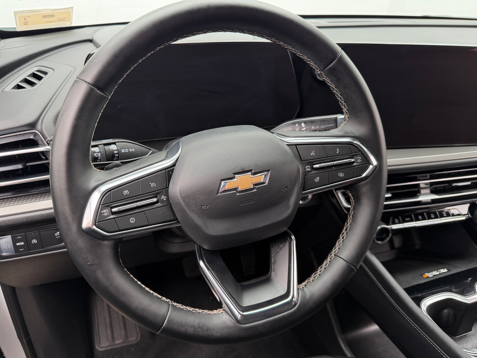 Thumbnail: 2026 Chevrolet Traverse - 5