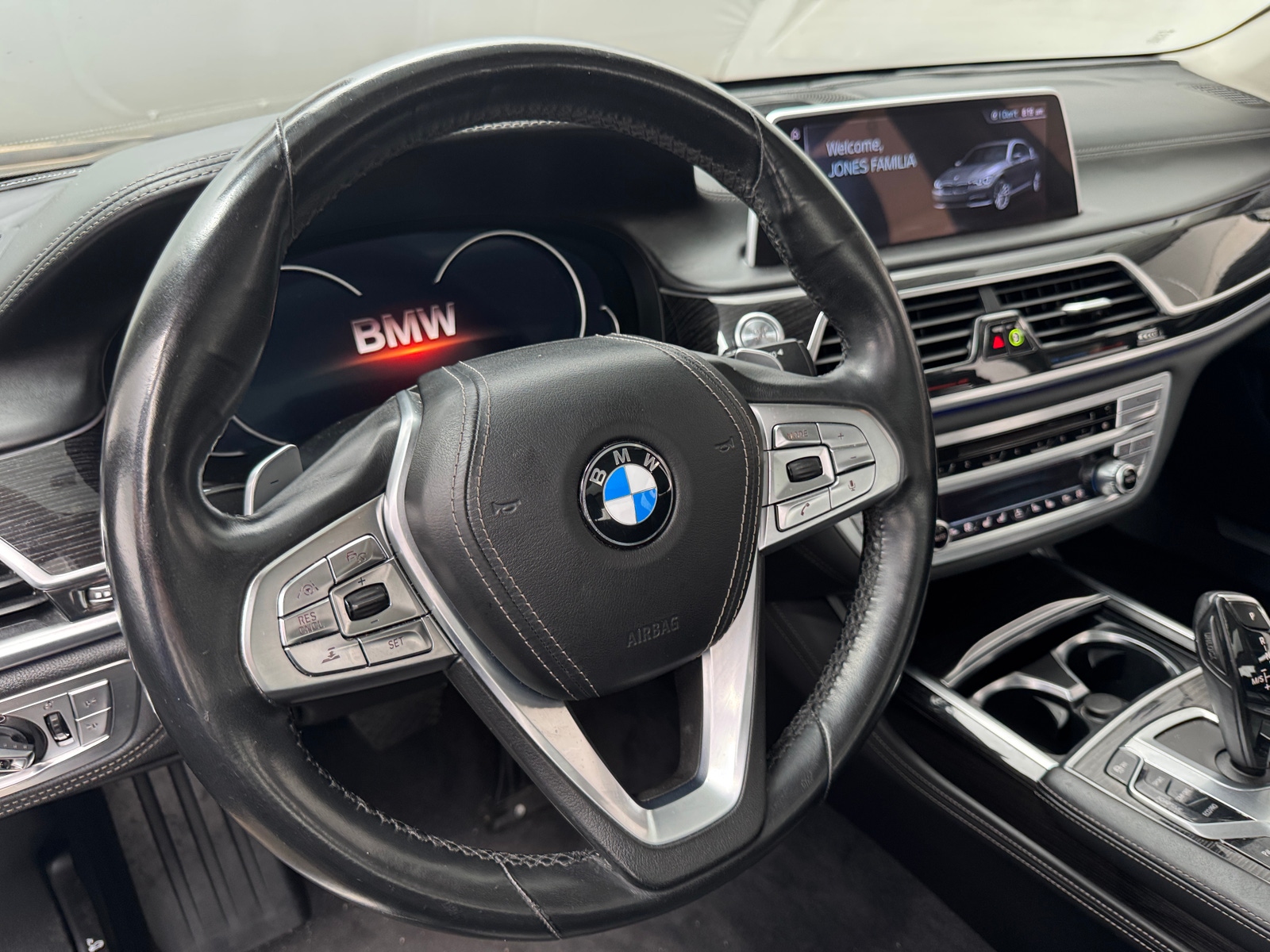 Thumbnail: 2016 BMW 7 Series - 4