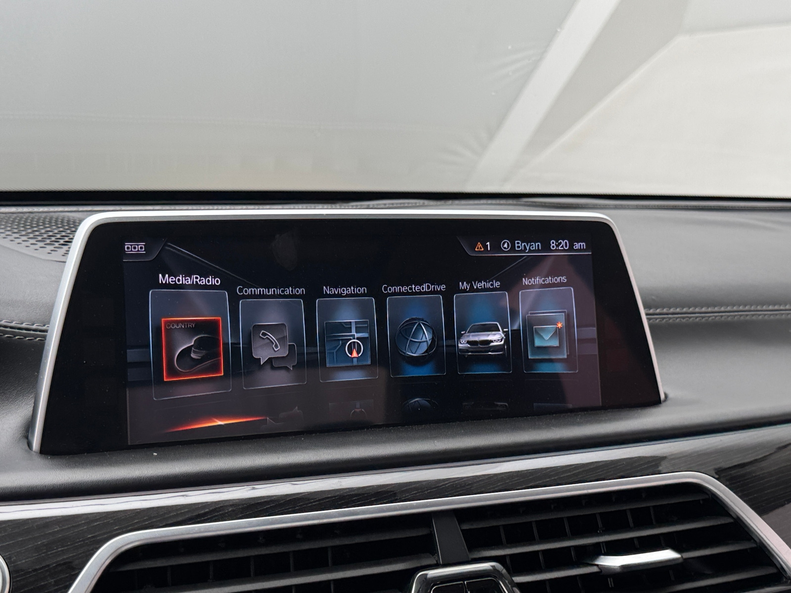 Thumbnail: 2016 BMW 7 Series - 3