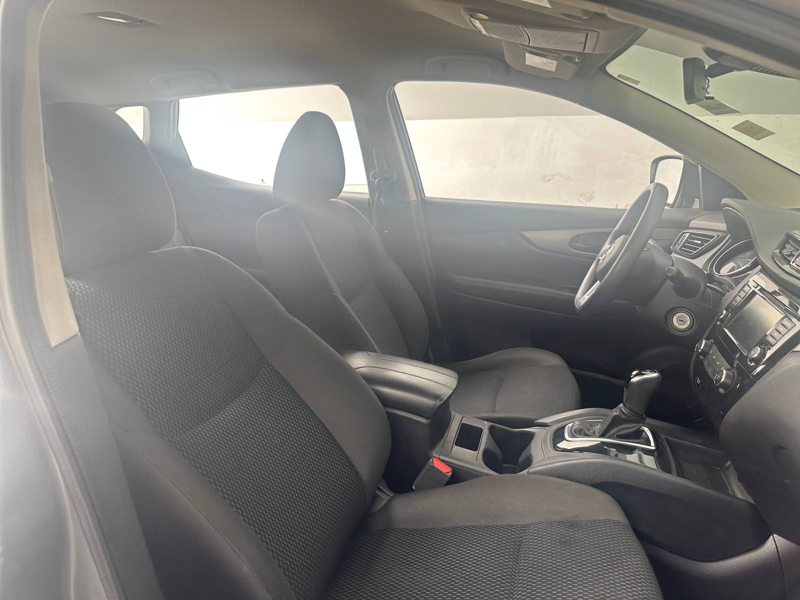Thumbnail: 2021 Nissan Rogue Sport - 2