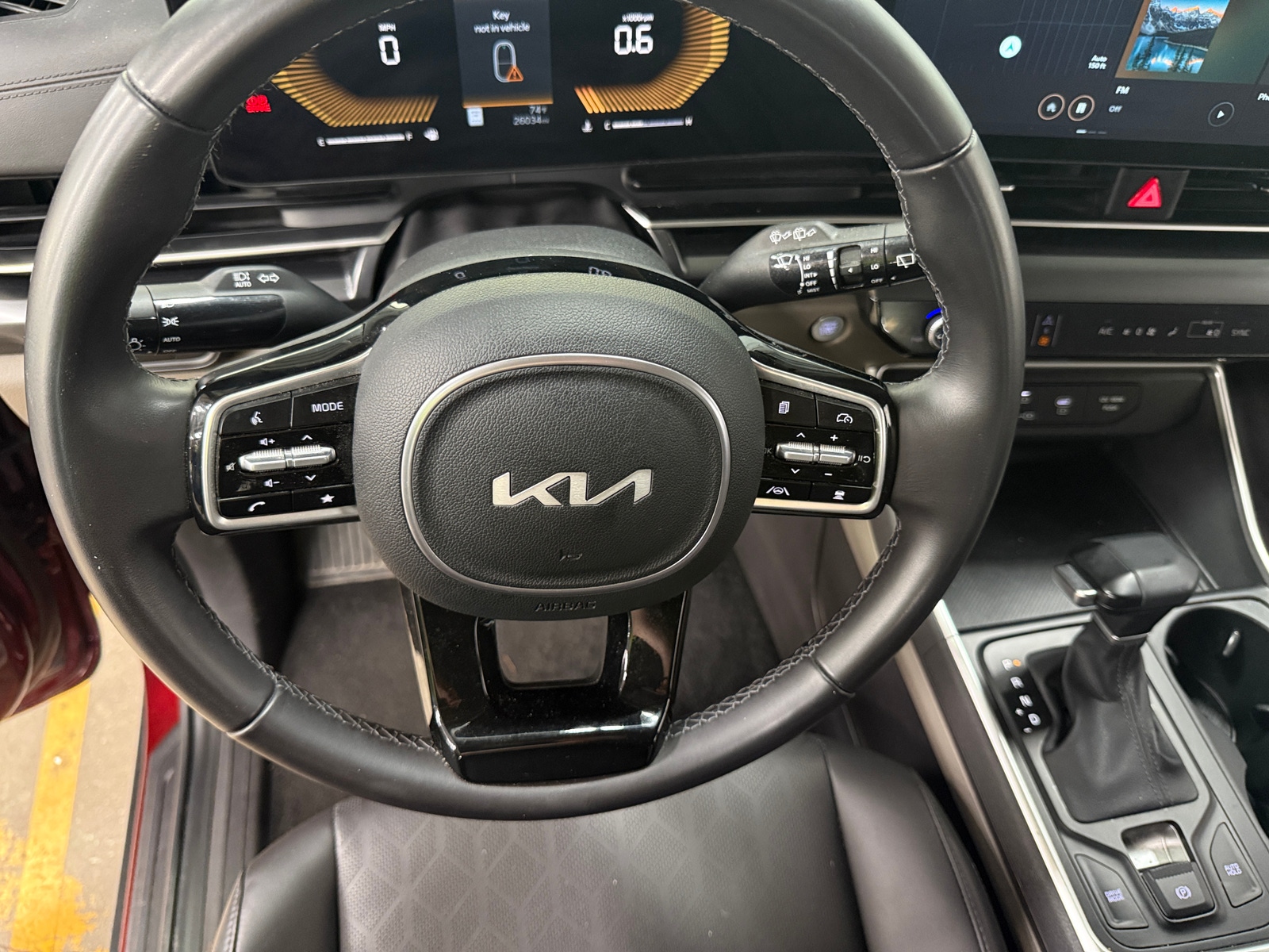 Thumbnail: 2026 Kia Carnival - 4