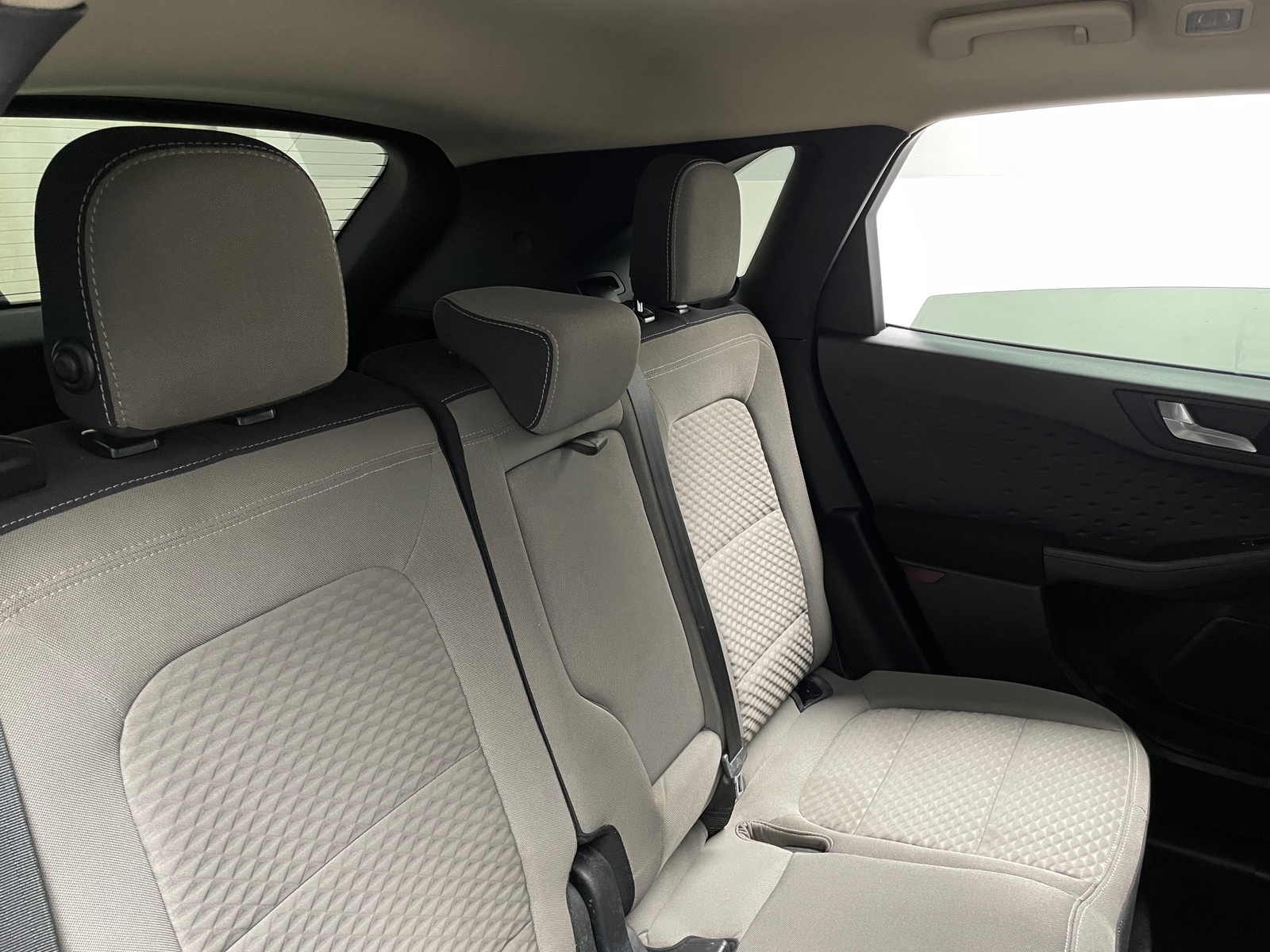 Thumbnail: 2020 Ford Escape - 6