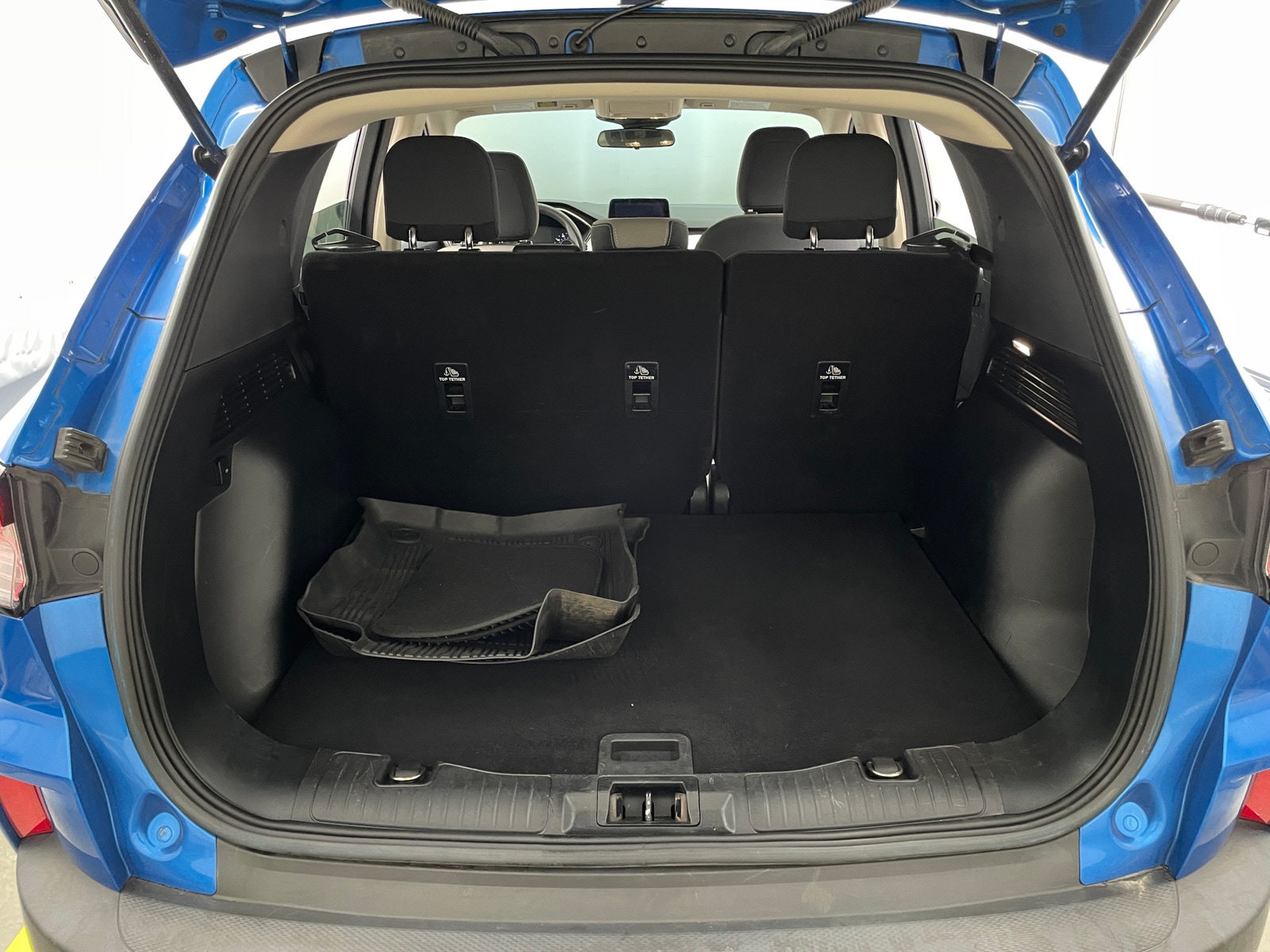 Thumbnail: 2020 Ford Escape - 7