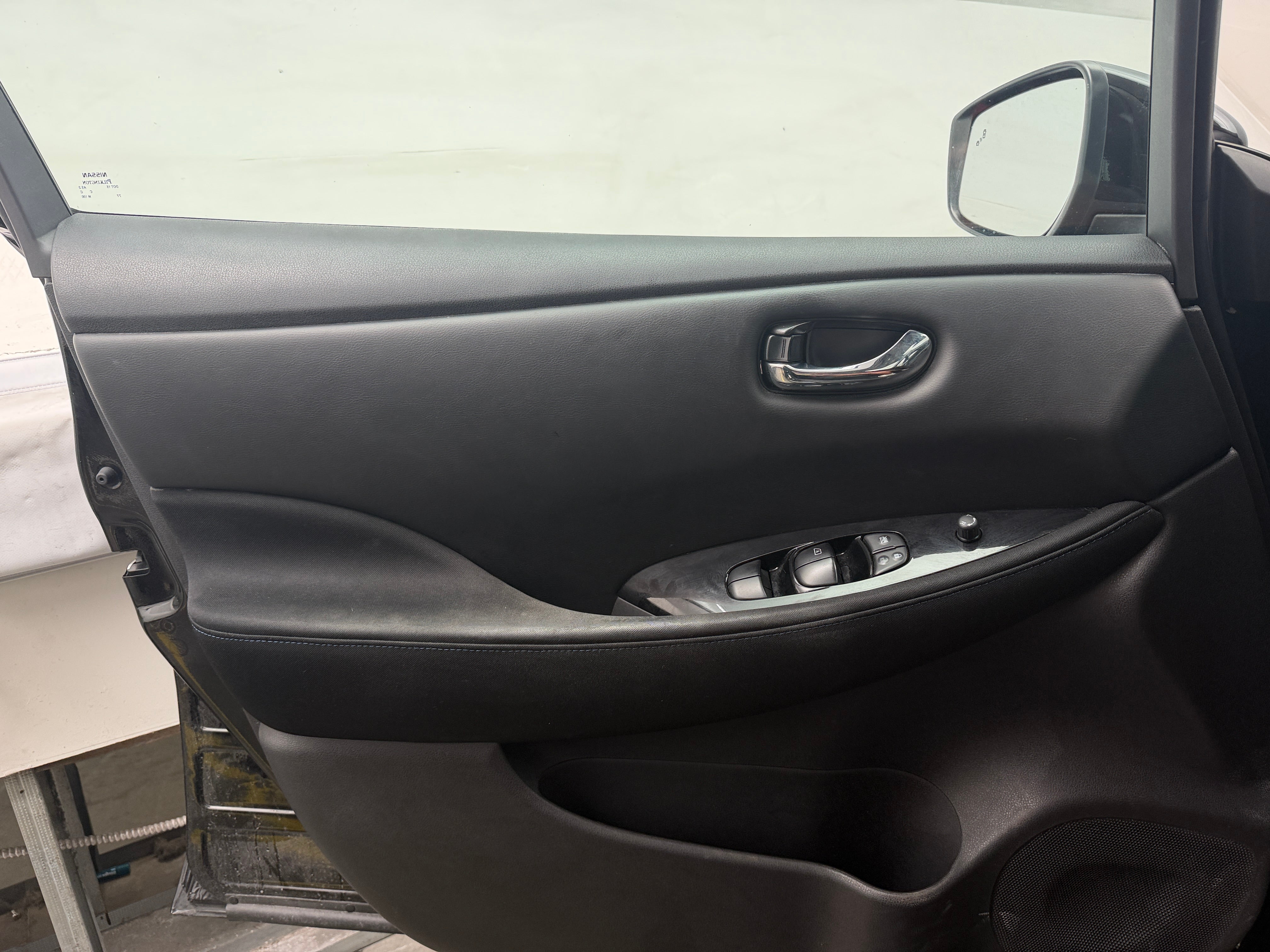 Used 2020 Nissan Leaf SV with VIN 1N4AZ1CP7LC305500 for sale in Auburn, WA
