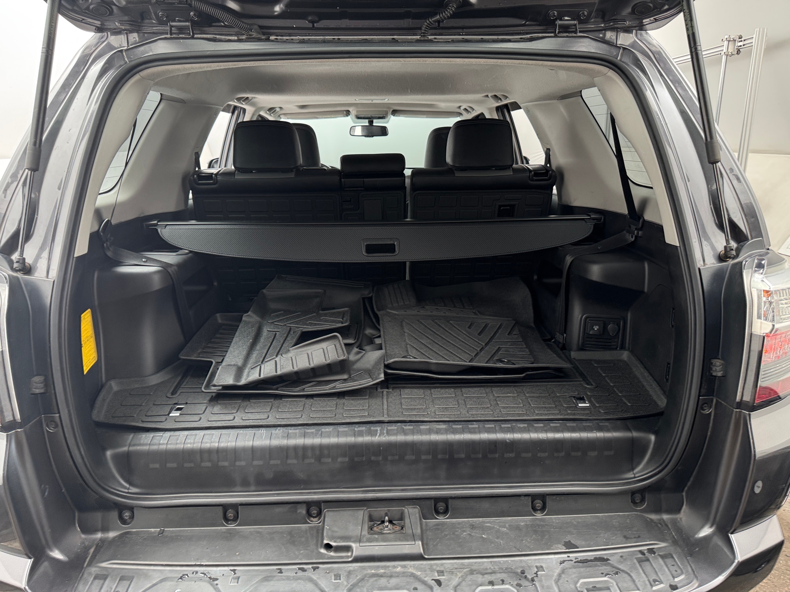 Thumbnail: 2019 Toyota 4Runner - 6