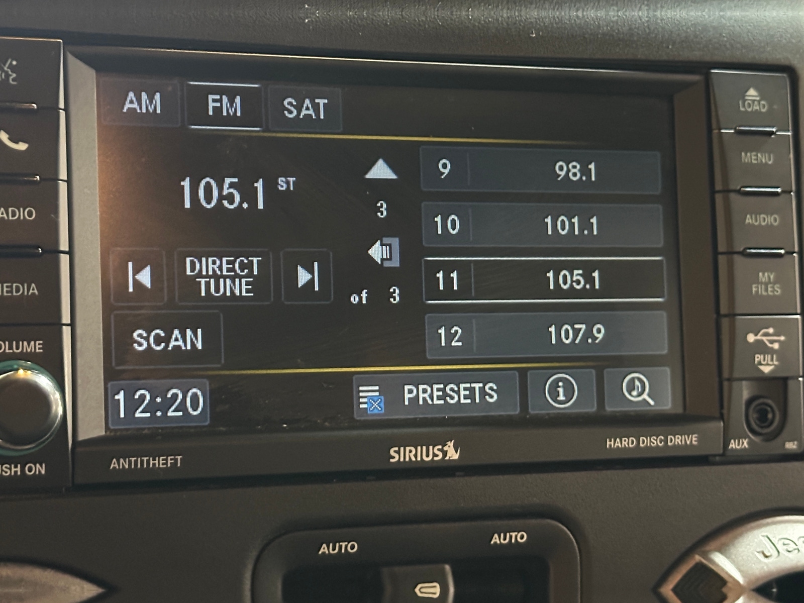 Thumbnail: 2017 Jeep Wrangler - 4