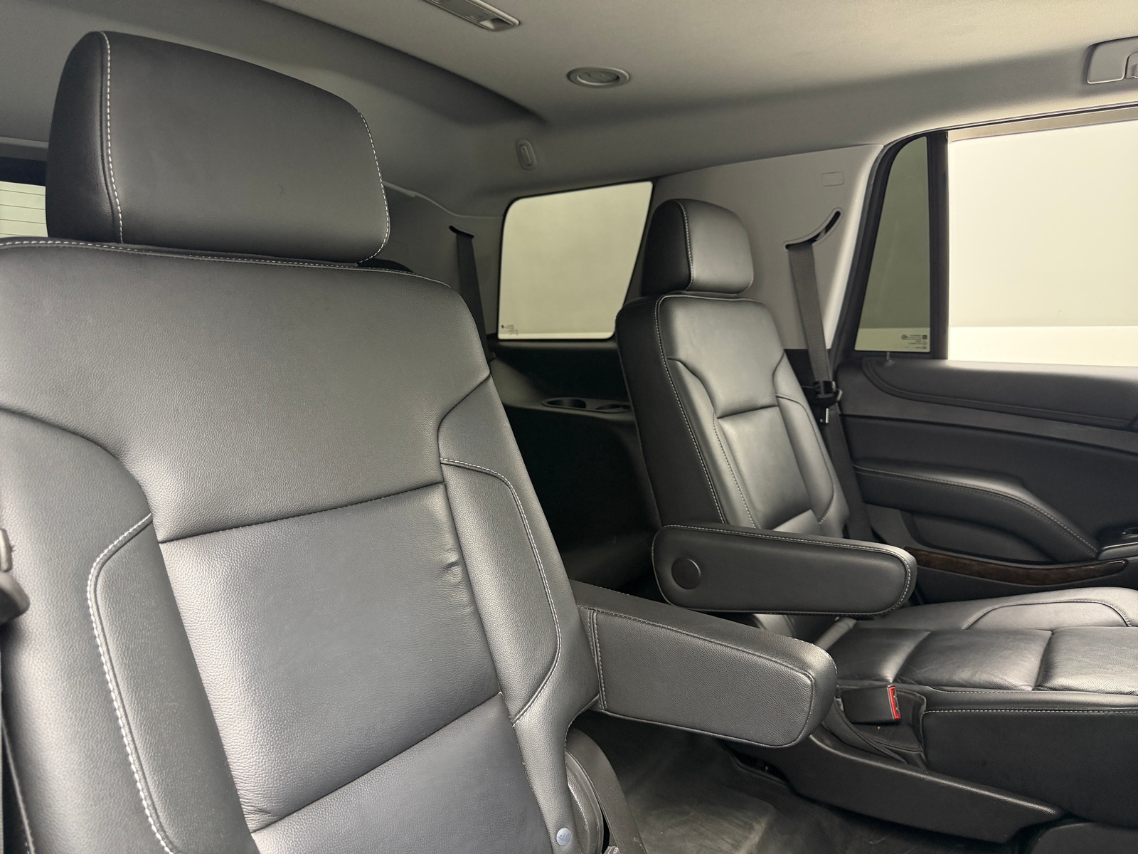 Thumbnail: 2019 Chevrolet Tahoe - 5