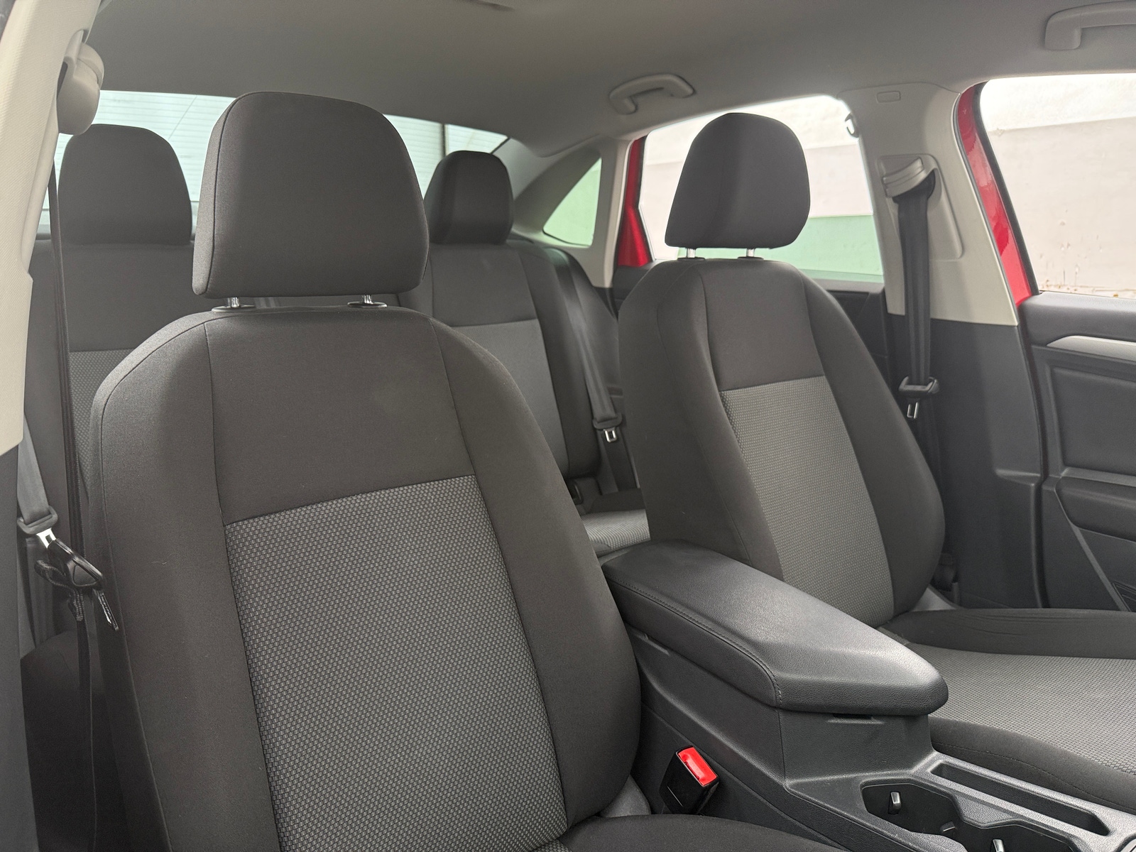 Thumbnail: 2019 Volkswagen Jetta - 2