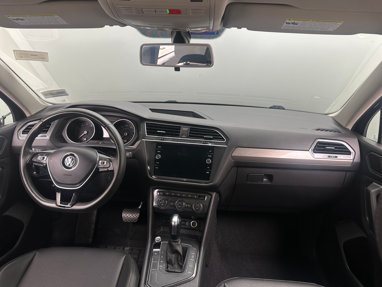 Thumbnail: 2020 Volkswagen Tiguan - 2