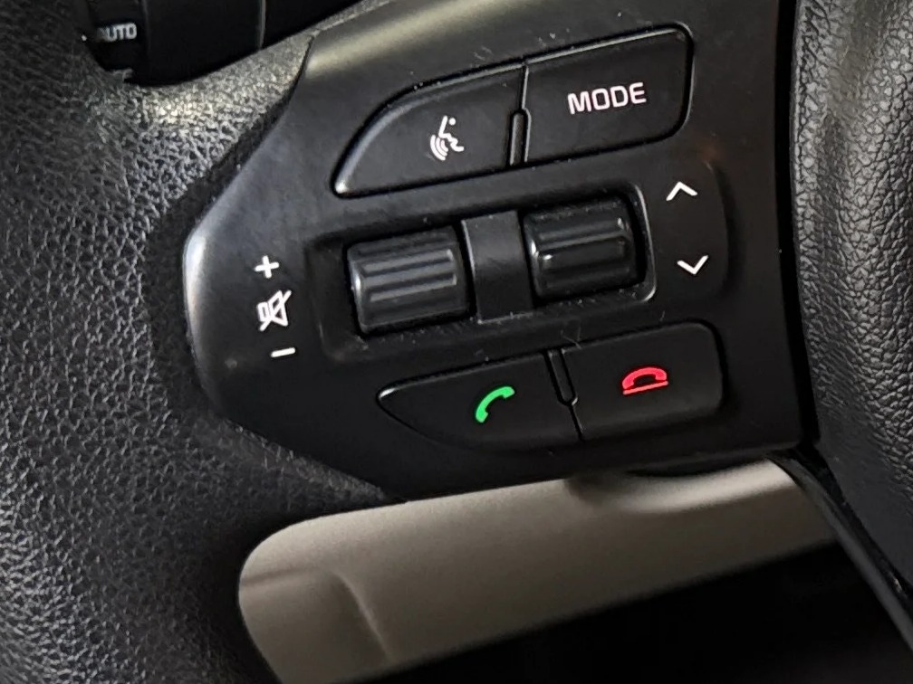 Thumbnail: 2018 Kia Sedona - 5