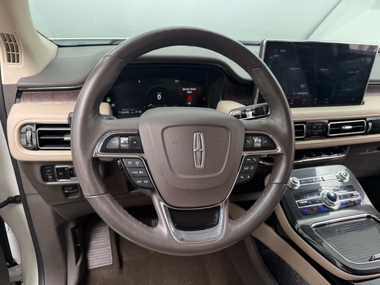 Thumbnail: 2023 Lincoln Nautilus - 4