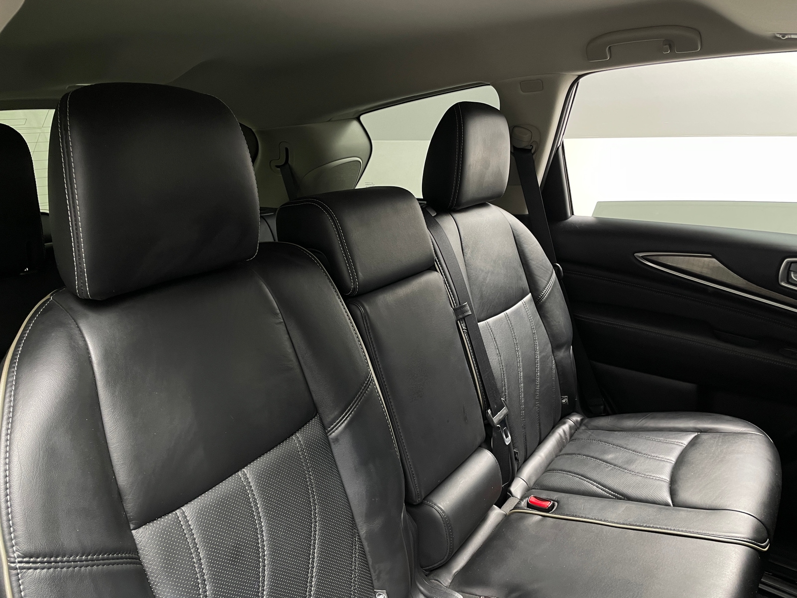 Thumbnail: 2017 INFINITI QX60 - 5
