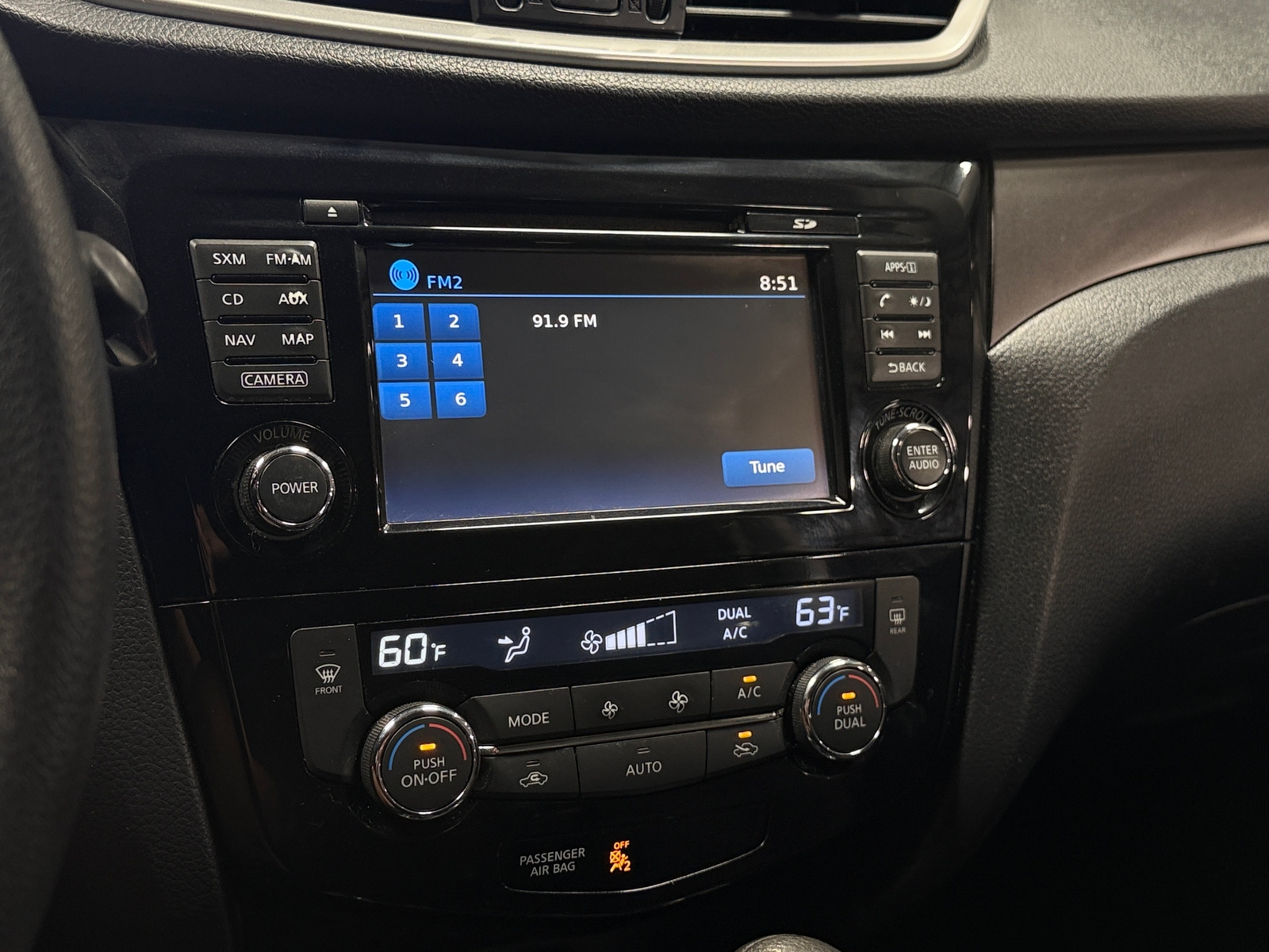 Thumbnail: 2016 Nissan Rogue - 4